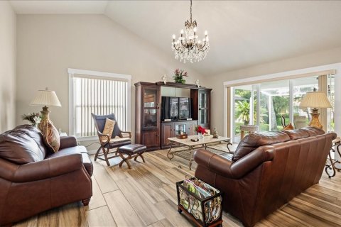 House in Sarasota, Florida 3 bedrooms, 190.54 sq.m. № 2198814 - photo 5