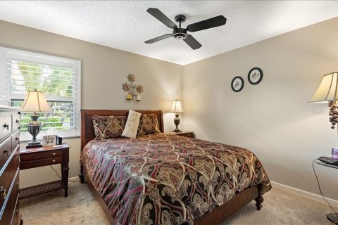 House in Sarasota, Florida 3 bedrooms, 190.54 sq.m. № 2198814 - photo 20