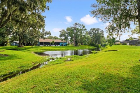 House in Sarasota, Florida 3 bedrooms, 190.54 sq.m. № 2198814 - photo 24