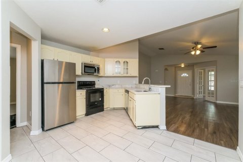 Casa en venta en Tampa, Florida, 3 dormitorios, 138.52 m2 № 1831318 - foto 7