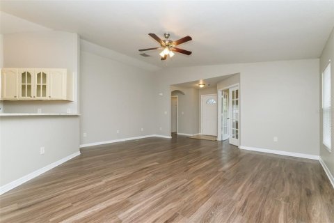 Casa en venta en Tampa, Florida, 3 dormitorios, 138.52 m2 № 1831318 - foto 2
