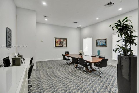 Condominio en alquiler en Aventura, Florida, 2 dormitorios, 98.57 m2 № 1994986 - foto 21