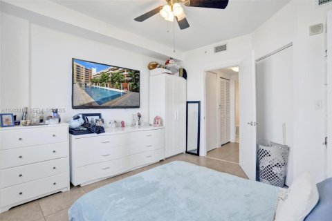 Condominio en alquiler en Aventura, Florida, 2 dormitorios, 98.57 m2 № 1994986 - foto 7