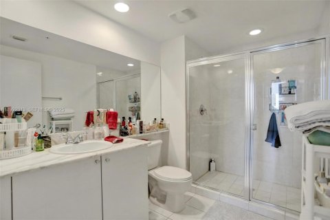 Condominio en alquiler en Aventura, Florida, 2 dormitorios, 98.57 m2 № 1994986 - foto 9