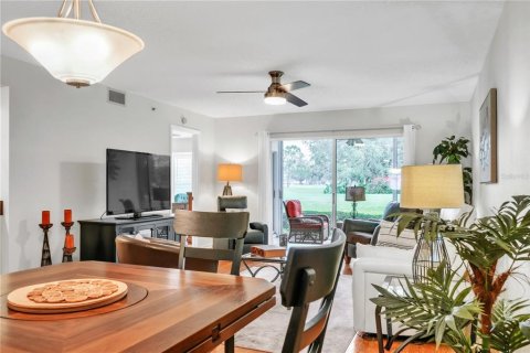 Condo in Bradenton, Florida, 2 bedrooms  № 1511376 - photo 13