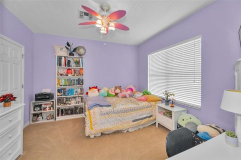 House in New Port Richey, Florida 4 bedrooms, 251.58 sq.m. № 1845355 - photo 24