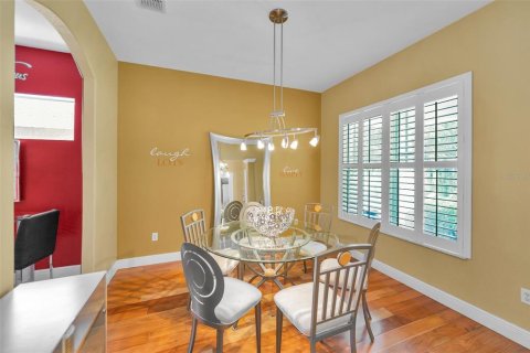 House in New Port Richey, Florida 4 bedrooms, 251.58 sq.m. № 1845355 - photo 6