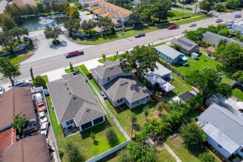 Villa ou maison à vendre à Saint Petersburg, Floride: 4 chambres, 209.49 m2 № 2413467 - photo 6