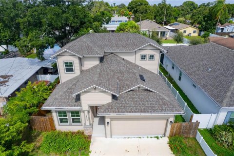 Villa ou maison à vendre à Saint Petersburg, Floride: 4 chambres, 209.49 m2 № 2413467 - photo 2