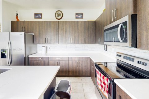 House in Homestead, Florida 4 bedrooms, 204.76 sq.m. № 1814132 - photo 22