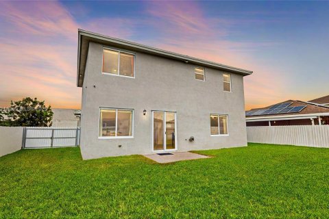 House in Homestead, Florida 4 bedrooms, 204.76 sq.m. № 1814132 - photo 1