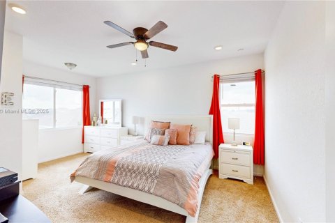 House in Homestead, Florida 4 bedrooms, 204.76 sq.m. № 1814132 - photo 28