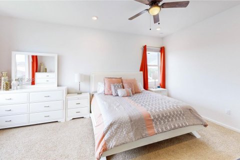 House in Homestead, Florida 4 bedrooms, 204.76 sq.m. № 1814132 - photo 29