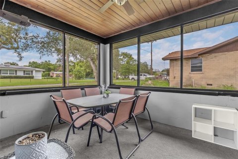 Villa ou maison à vendre à Lake Alfred, Floride: 3 chambres, 146.88 m2 № 2296534 - photo 24