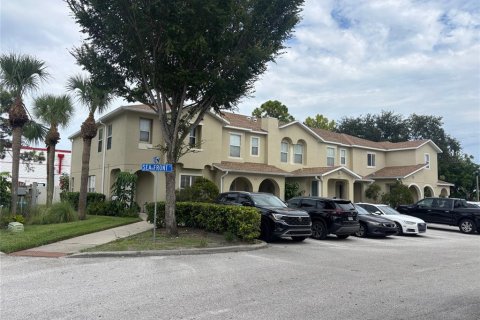 Townhouse in Clearwater, Florida 3 bedrooms, 132.76 sq.m. № 2330901 - photo 2
