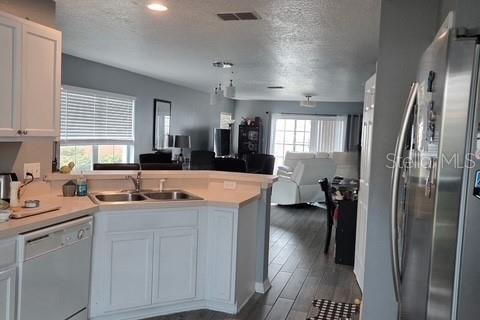 Townhouse in Clearwater, Florida 3 bedrooms, 132.76 sq.m. № 2330901 - photo 8