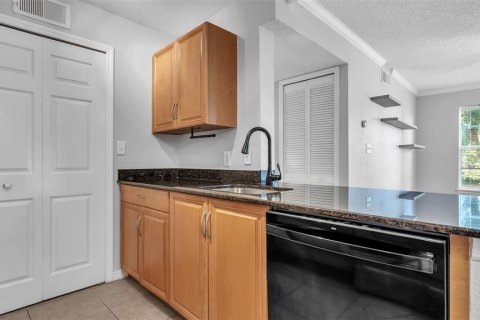 Condominio en alquiler en Palm Harbor, Florida, 3 dormitorios, 112.41 m2 № 1875872 - foto 12