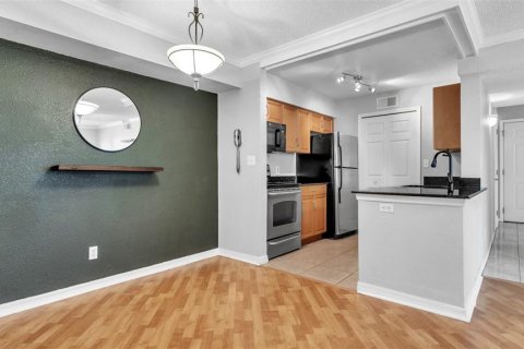 Condominio en alquiler en Palm Harbor, Florida, 3 dormitorios, 112.41 m2 № 1875872 - foto 10