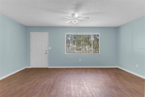 Villa ou maison à vendre à Ocala, Floride: 2 chambres, 106.28 m2 № 2197785 - photo 19