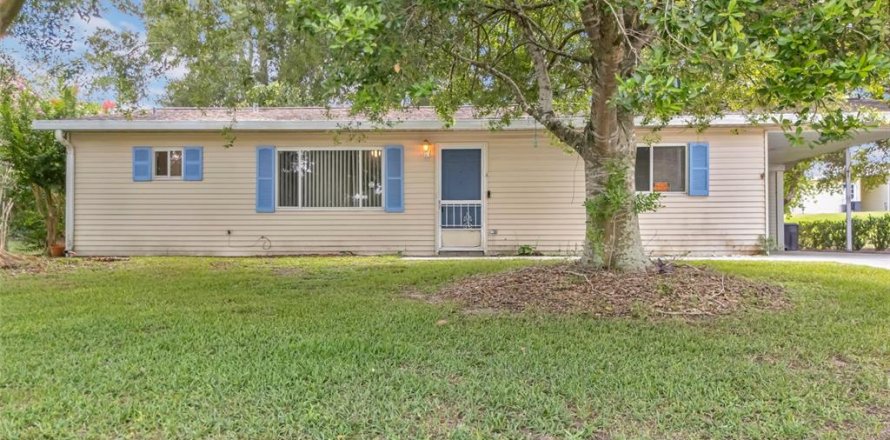 Villa ou maison à Ocala, Floride 2 chambres, 106.28 m2 № 2197785