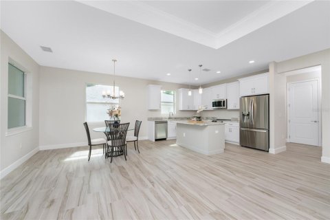 House in Rotonda, Florida 3 bedrooms, 156.63 sq.m. № 1886063 - photo 21