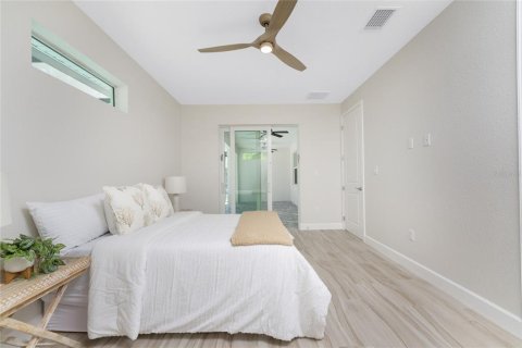 House in Rotonda, Florida 3 bedrooms, 156.63 sq.m. № 1886063 - photo 24