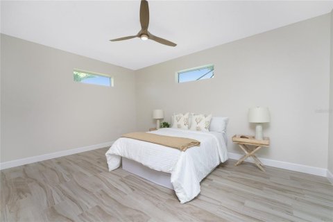 House in Rotonda, Florida 3 bedrooms, 156.63 sq.m. № 1886063 - photo 23