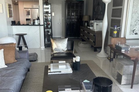 Снять в аренду кондоминиум в Майами-Бич, Флорида 1 спальня, 91.97м2, № 1978110 - фото 14