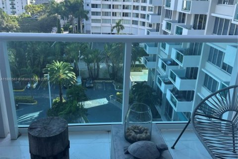 Снять в аренду кондоминиум в Майами-Бич, Флорида 1 спальня, 91.97м2, № 1978110 - фото 11
