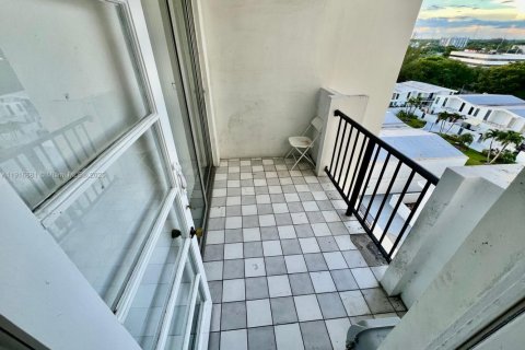 Copropriété à louer à Aventura, Floride: 1 chambre, 80.82 m2 № 1973668 - photo 20