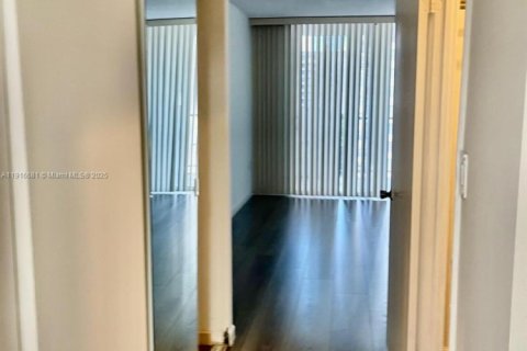 Copropriété à louer à Aventura, Floride: 1 chambre, 80.82 m2 № 1973668 - photo 9