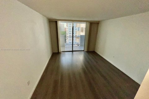 Copropriété à louer à Aventura, Floride: 1 chambre, 80.82 m2 № 1973668 - photo 29