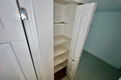 Copropriété à louer à Aventura, Floride: 1 chambre, 80.82 m2 № 1973668 - photo 28