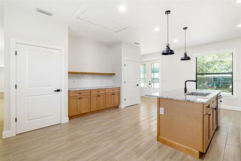 House in Nokomis, Florida 4 bedrooms, 173.26 sq.m. № 2275656 - photo 12