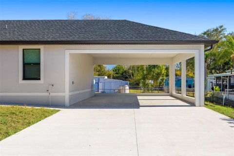 House in Nokomis, Florida 4 bedrooms, 173.26 sq.m. № 2275656 - photo 5