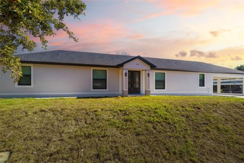 House in Nokomis, Florida 4 bedrooms, 173.26 sq.m. № 2275656