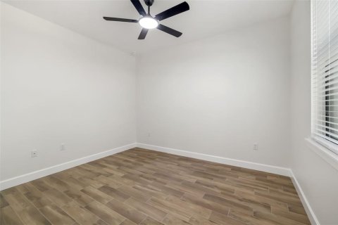 House in Nokomis, Florida 4 bedrooms, 173.26 sq.m. № 2275656 - photo 28
