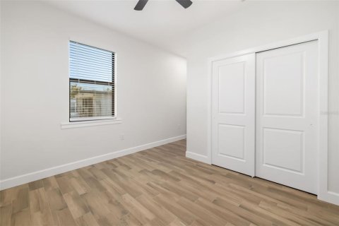 House in Nokomis, Florida 4 bedrooms, 173.26 sq.m. № 2275656 - photo 23