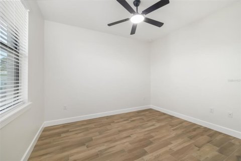 House in Nokomis, Florida 4 bedrooms, 173.26 sq.m. № 2275656 - photo 25
