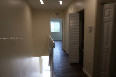 Touwnhouse à vendre à Miramar, Floride: 3 chambres, 132.2 m2 № 2193581 - photo 27