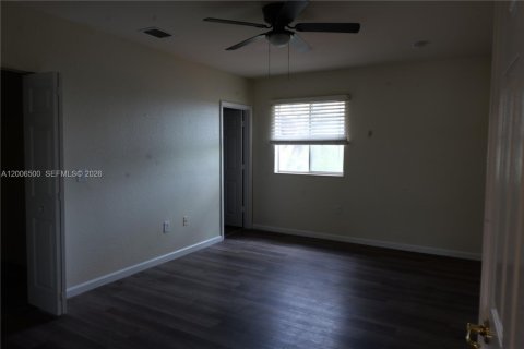 Touwnhouse à vendre à Miramar, Floride: 3 chambres, 132.2 m2 № 2193581 - photo 22