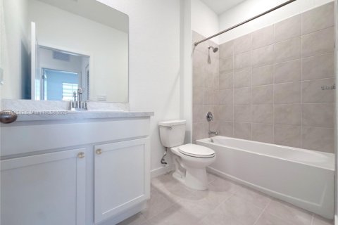 Купить таунхаус в Помпано-Бич, Флорида 3 спальни, 148.36м2, № 1941617 - фото 22