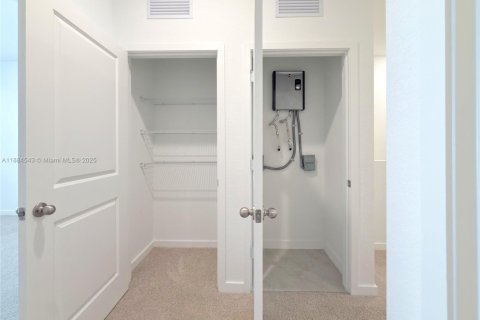 Купить таунхаус в Помпано-Бич, Флорида 3 спальни, 148.36м2, № 1941617 - фото 25