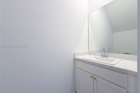 Купить таунхаус в Помпано-Бич, Флорида 3 спальни, 148.36м2, № 1941617 - фото 21