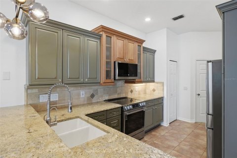 Villa ou maison à vendre à Lake Mary, Floride: 4 chambres, 209.03 m2 № 2430977 - photo 29
