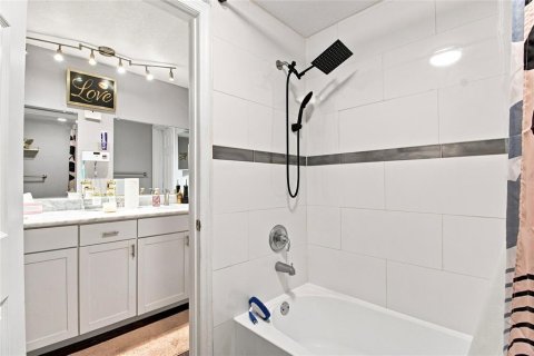 Touwnhouse à vendre à Clearwater, Floride: 2 chambres, 141.4 m2 № 2304710 - photo 19