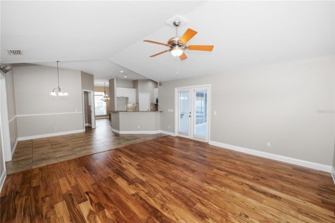 Casa en venta en Lakeland, Florida, 4 dormitorios, 222.41 m2 № 2157600 - foto 22