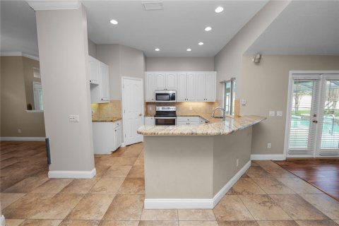 Casa en venta en Lakeland, Florida, 4 dormitorios, 222.41 m2 № 2157600 - foto 16