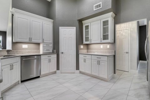 Casa en venta en Lake Worth, Florida, 4 dormitorios, 290.13 m2 № 2087833 - foto 19