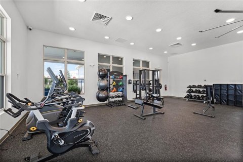 Villa ou maison à vendre à Kissimmee, Floride: 4 chambres, 192.96 m2 № 2407098 - photo 23
